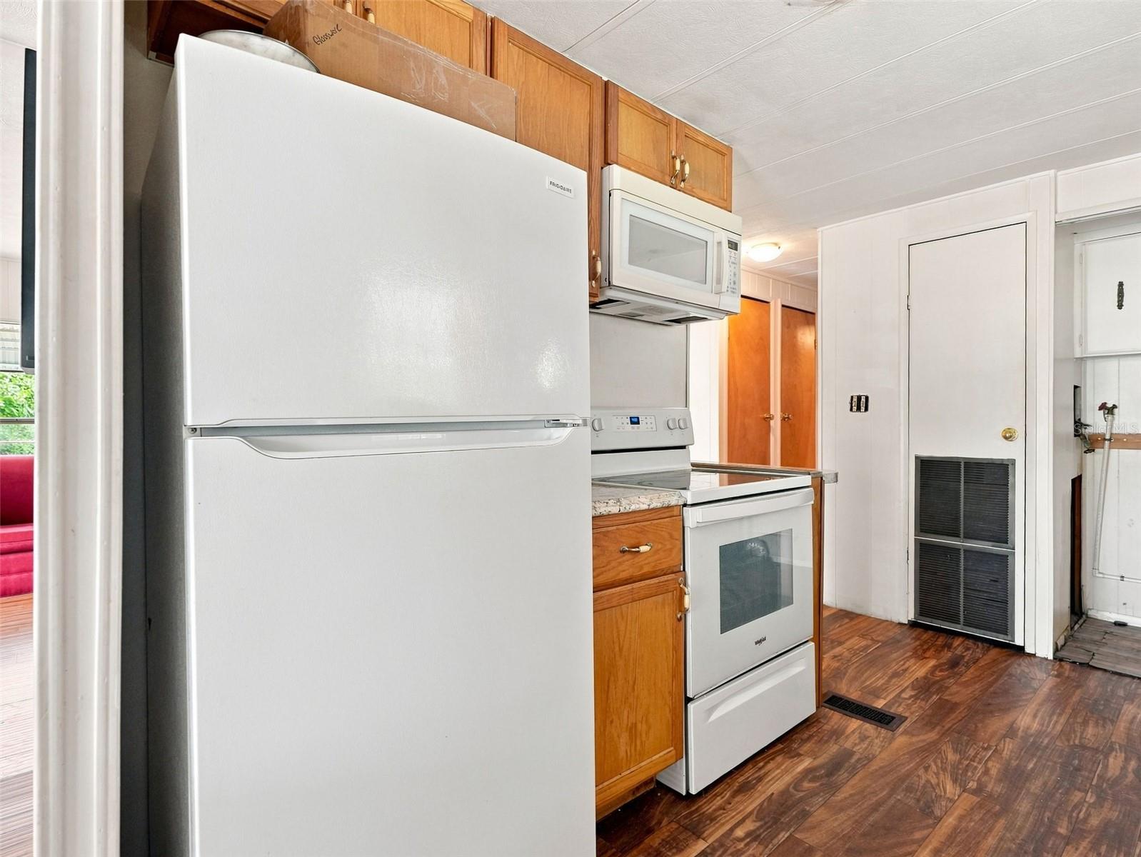 13139 HICKS RD — photo 8