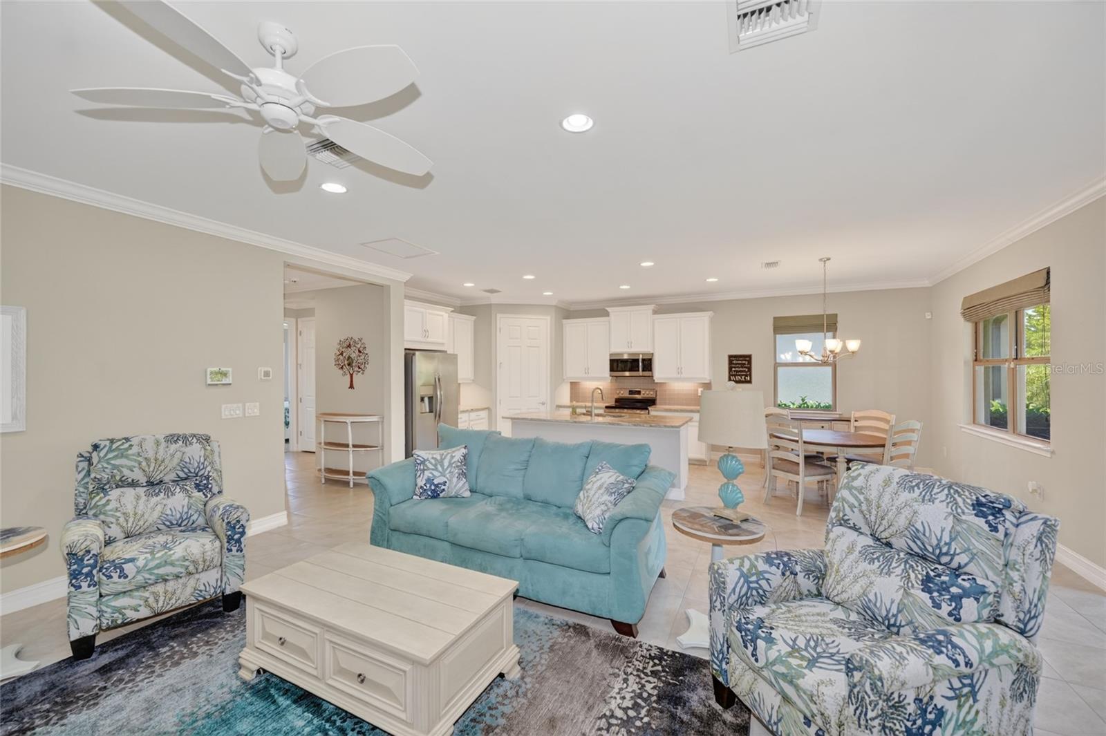 156 VENTOSA PL — photo 11