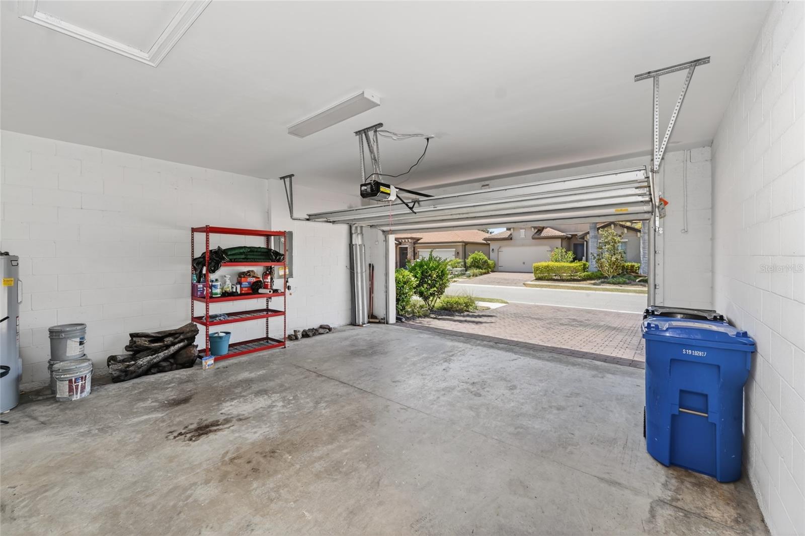 156 VENTOSA PL — photo 36