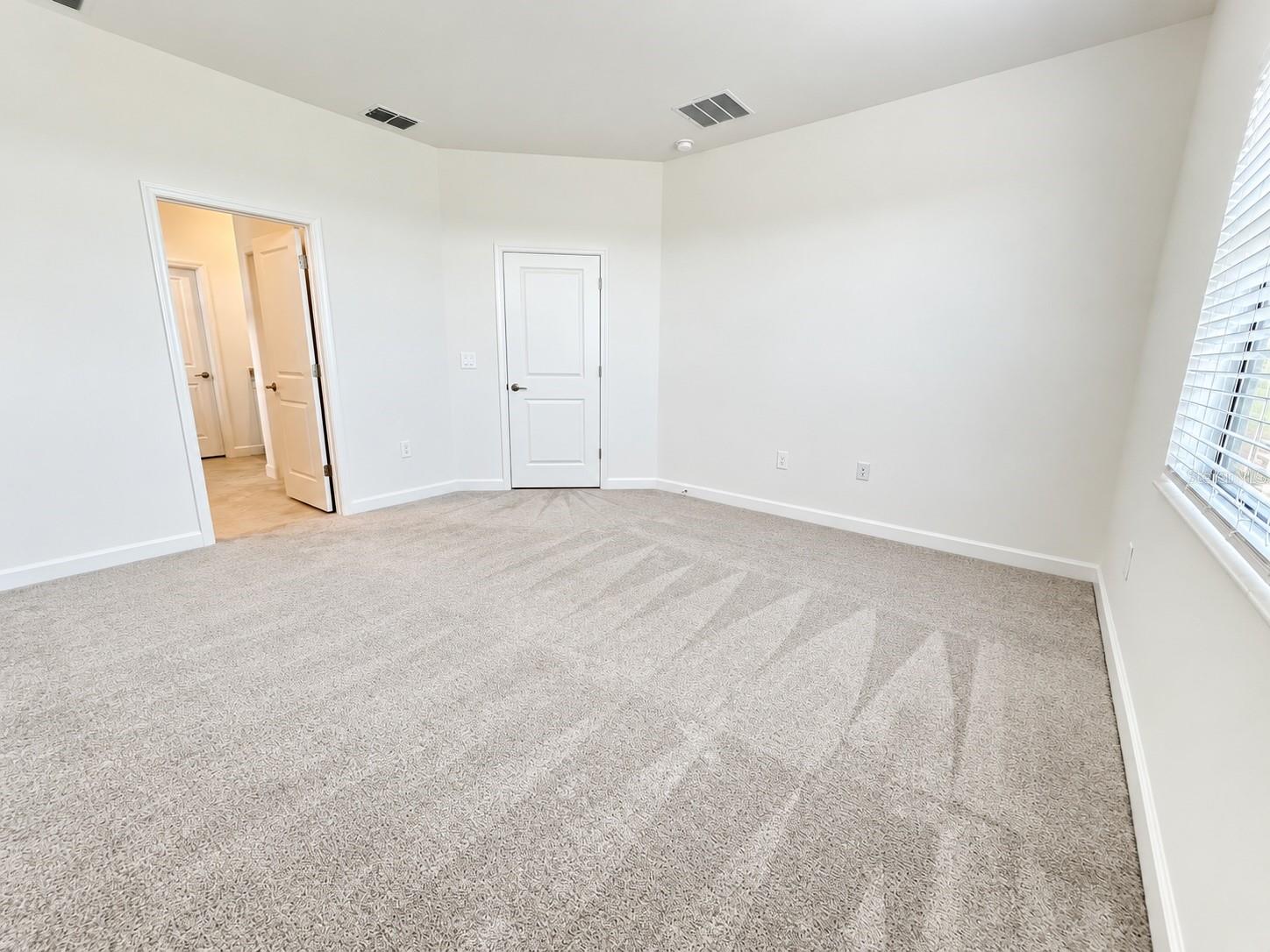 15406 SUNNY DAY DR — photo 9