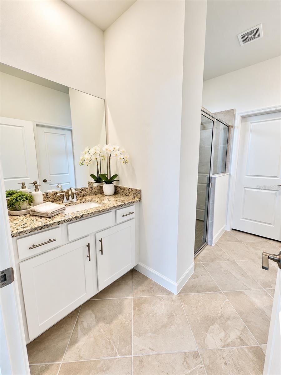 15406 SUNNY DAY DR — photo 10