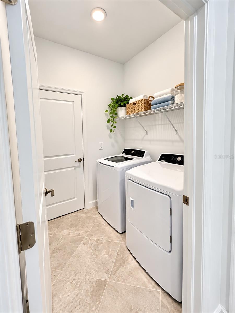15406 SUNNY DAY DR — photo 18