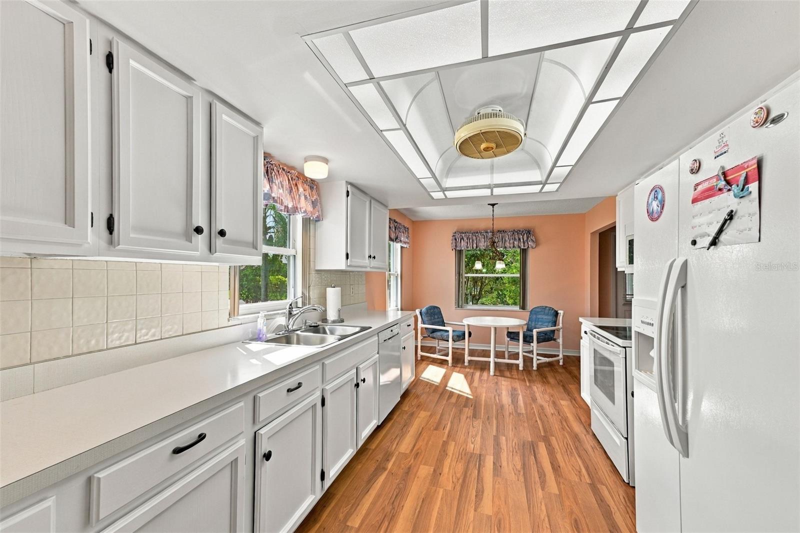1510 LELAND DR — photo 10