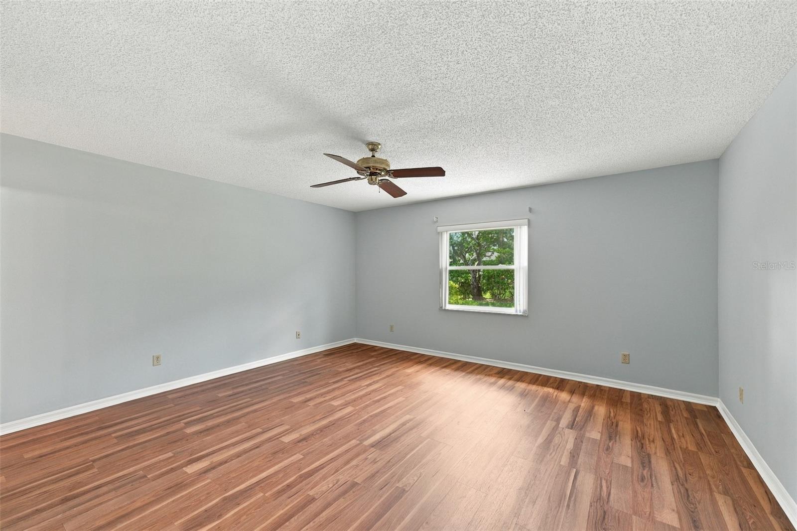 1510 LELAND DR — photo 19