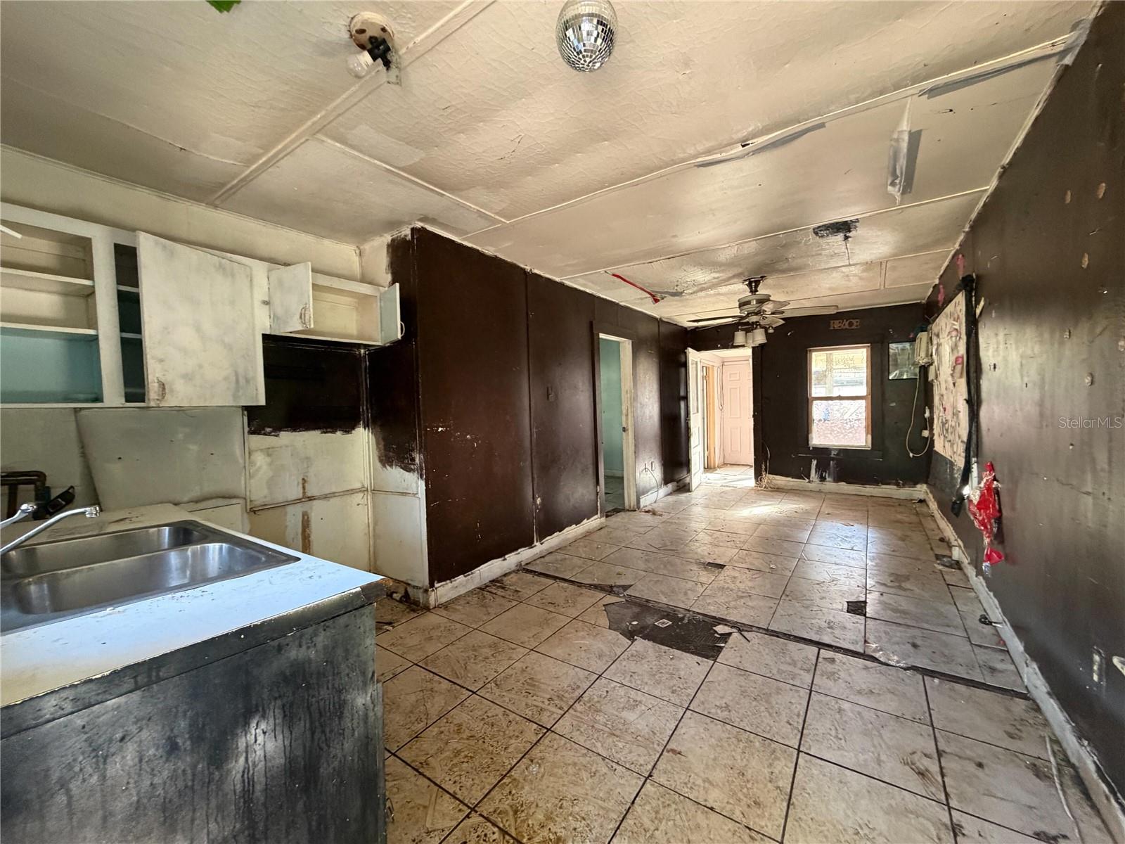 2221 UNION ST S — photo 26