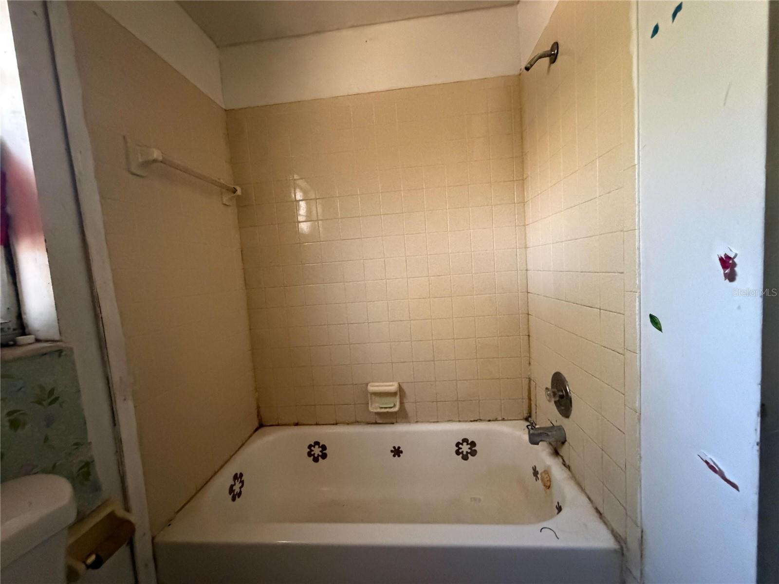 2221 UNION ST S — photo 15