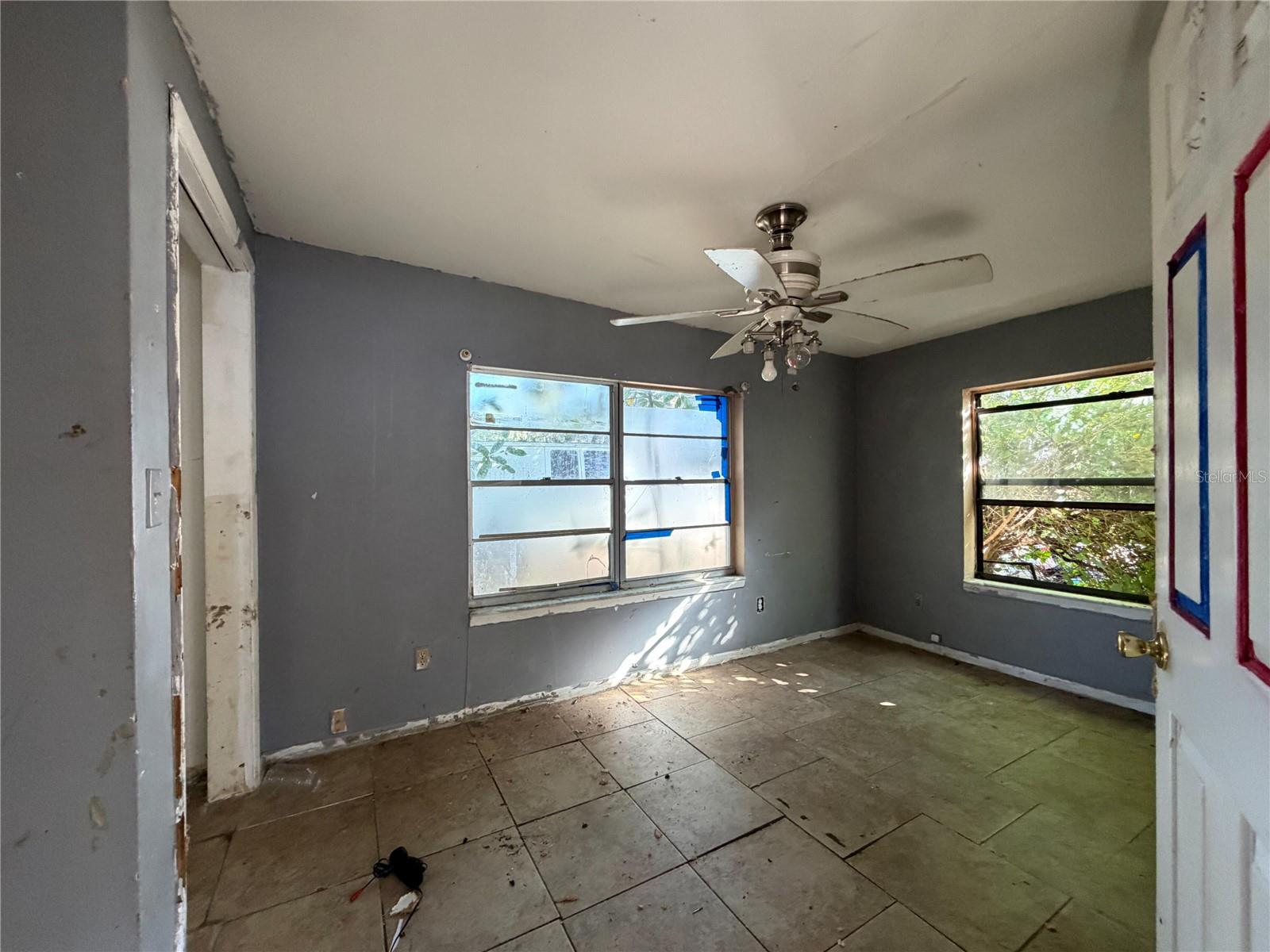 2221 UNION ST S — photo 31