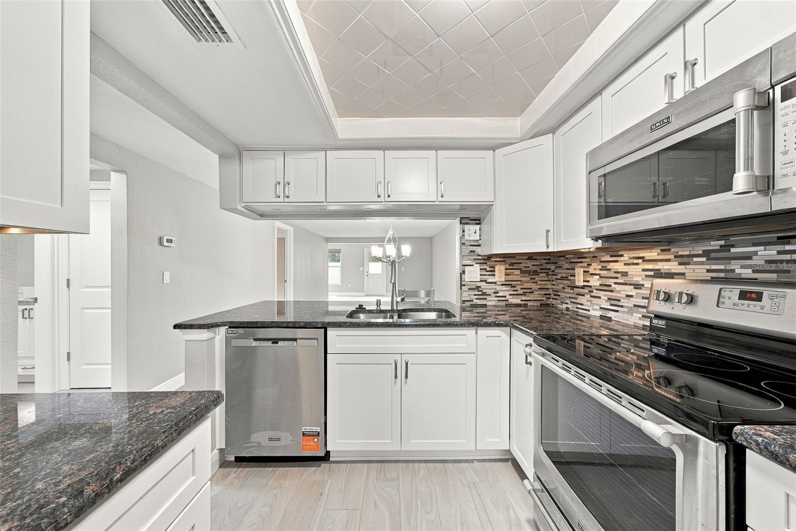 4219 STRATFORD DR #4219 — photo 9