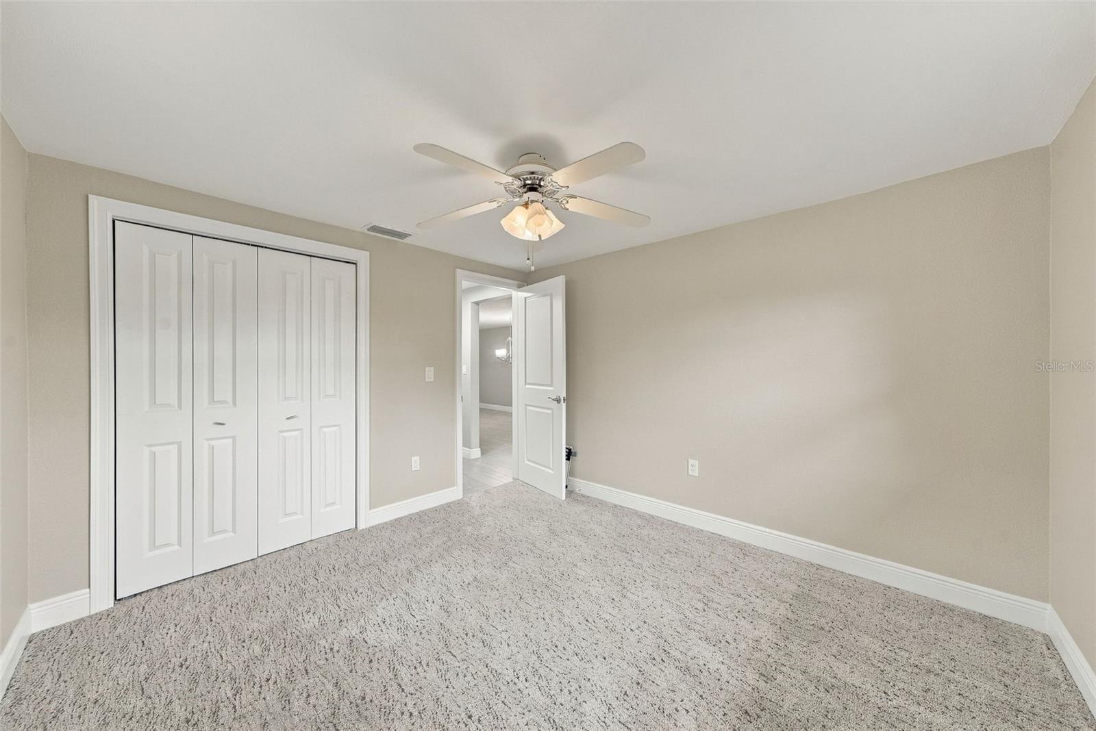 4219 STRATFORD DR #4219 — photo 17