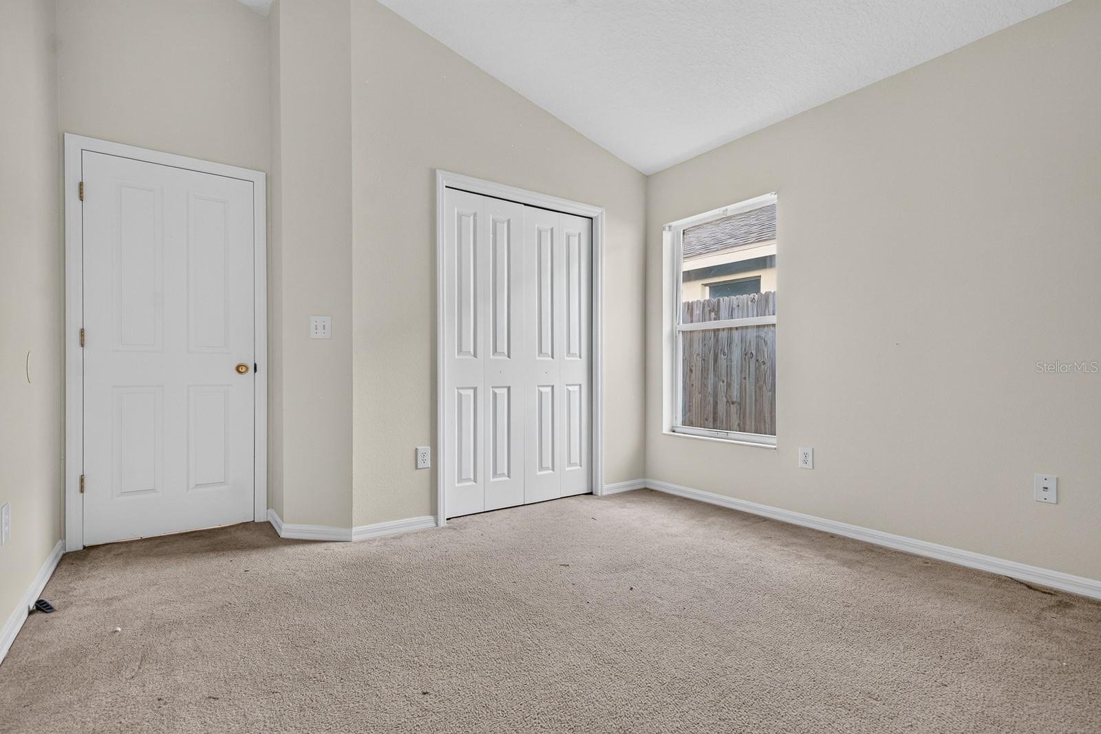 10527 SAN TRAVASO DR — photo 42