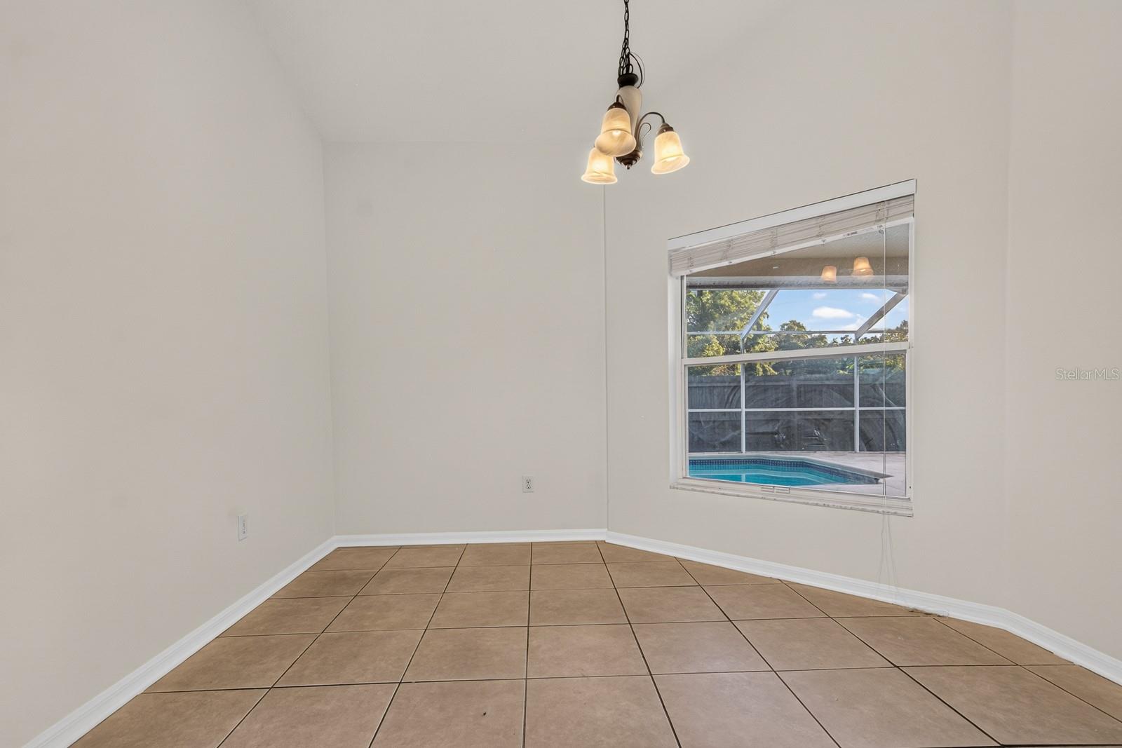 10527 SAN TRAVASO DR — photo 25