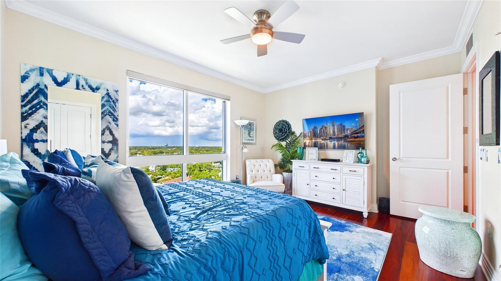400 BEACH DR NE #1101 — photo 38