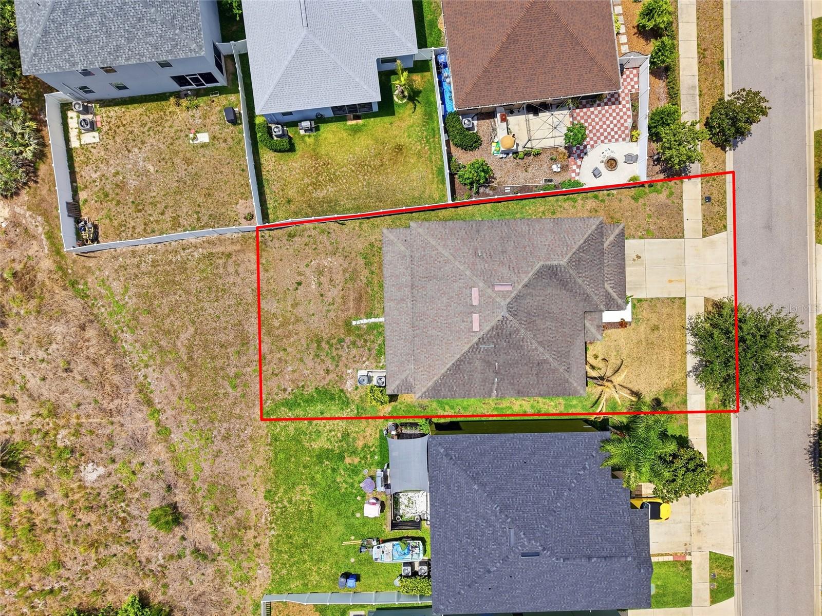909 MEADOW GLADE DR — photo 55