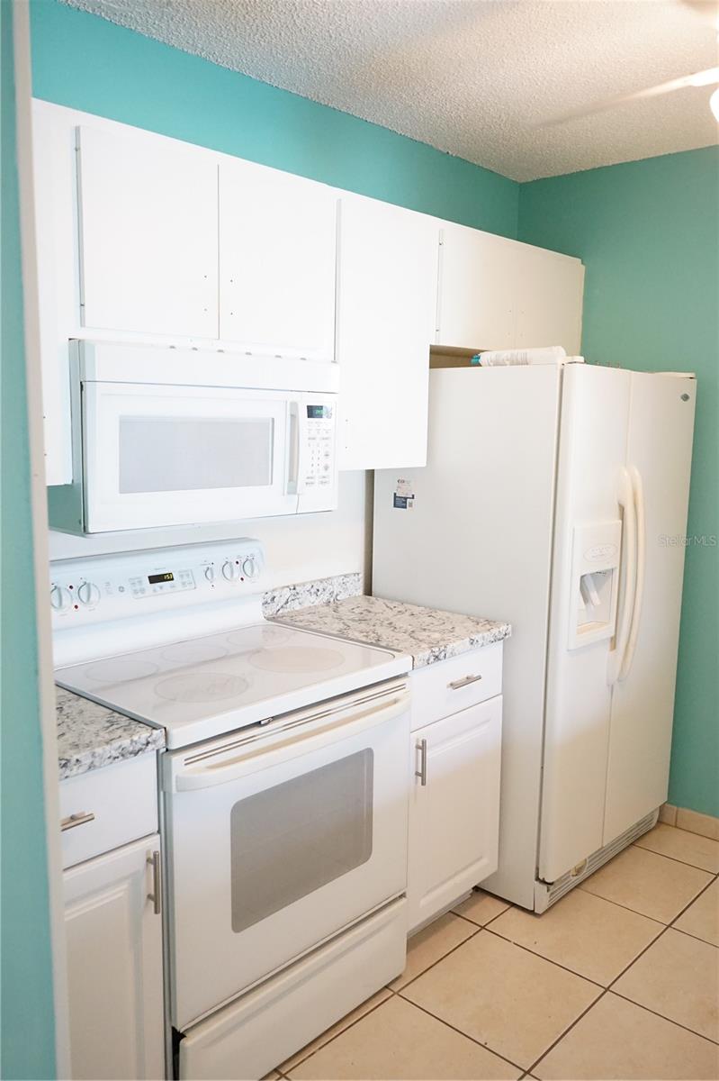 703 HUXLEY PL — photo 10