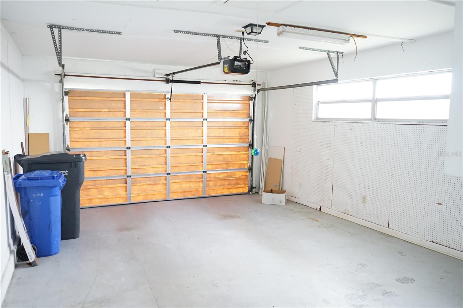 703 HUXLEY PL — photo 24