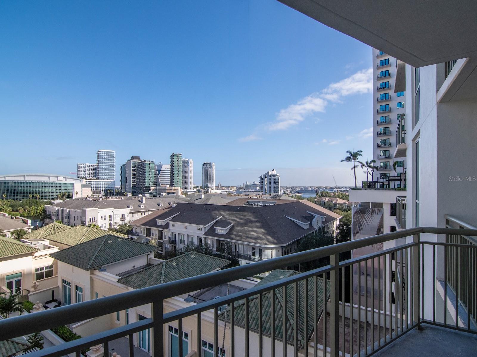 450 KNIGHTS RUN AVE #803 — photo 29