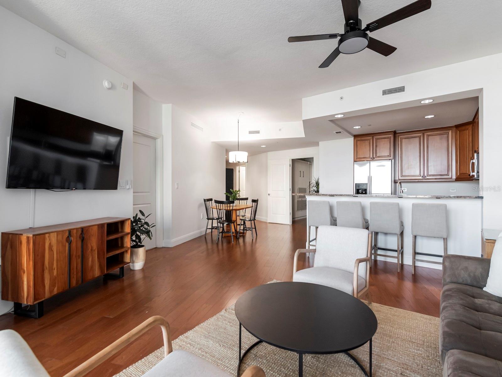 450 KNIGHTS RUN AVE #803 — photo 5