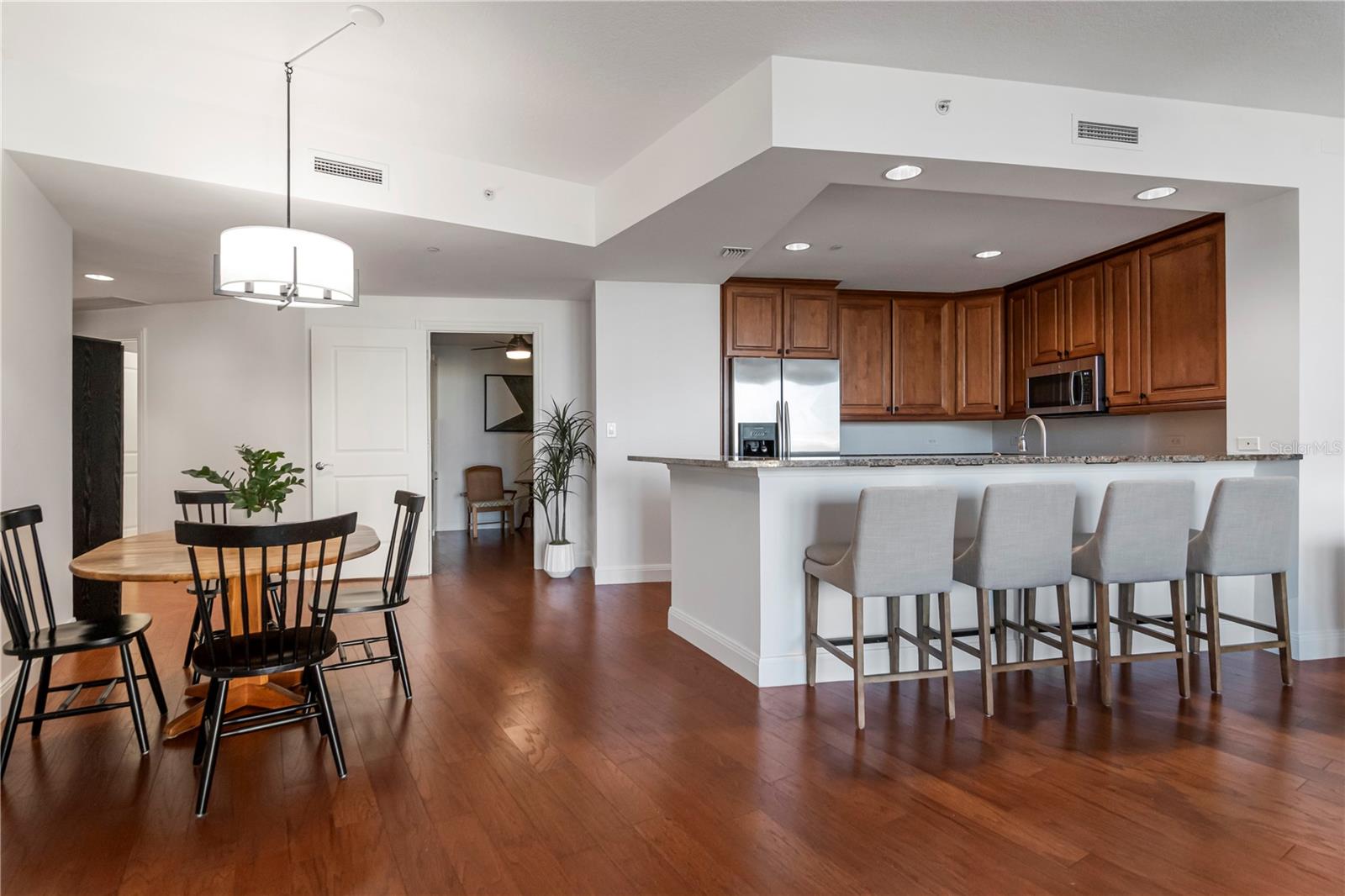 450 KNIGHTS RUN AVE #803 — photo 10
