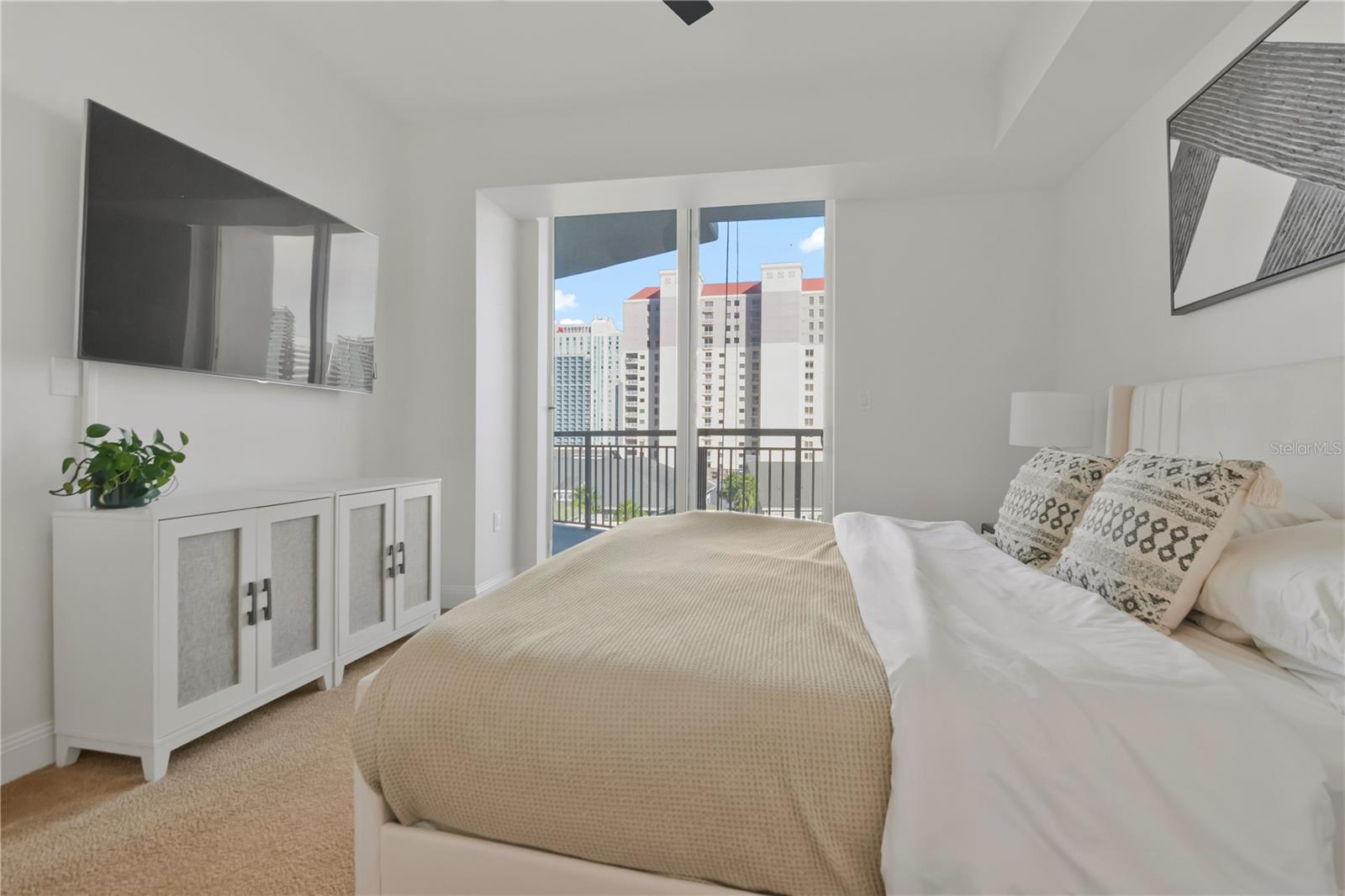 450 KNIGHTS RUN AVE #803 — photo 20