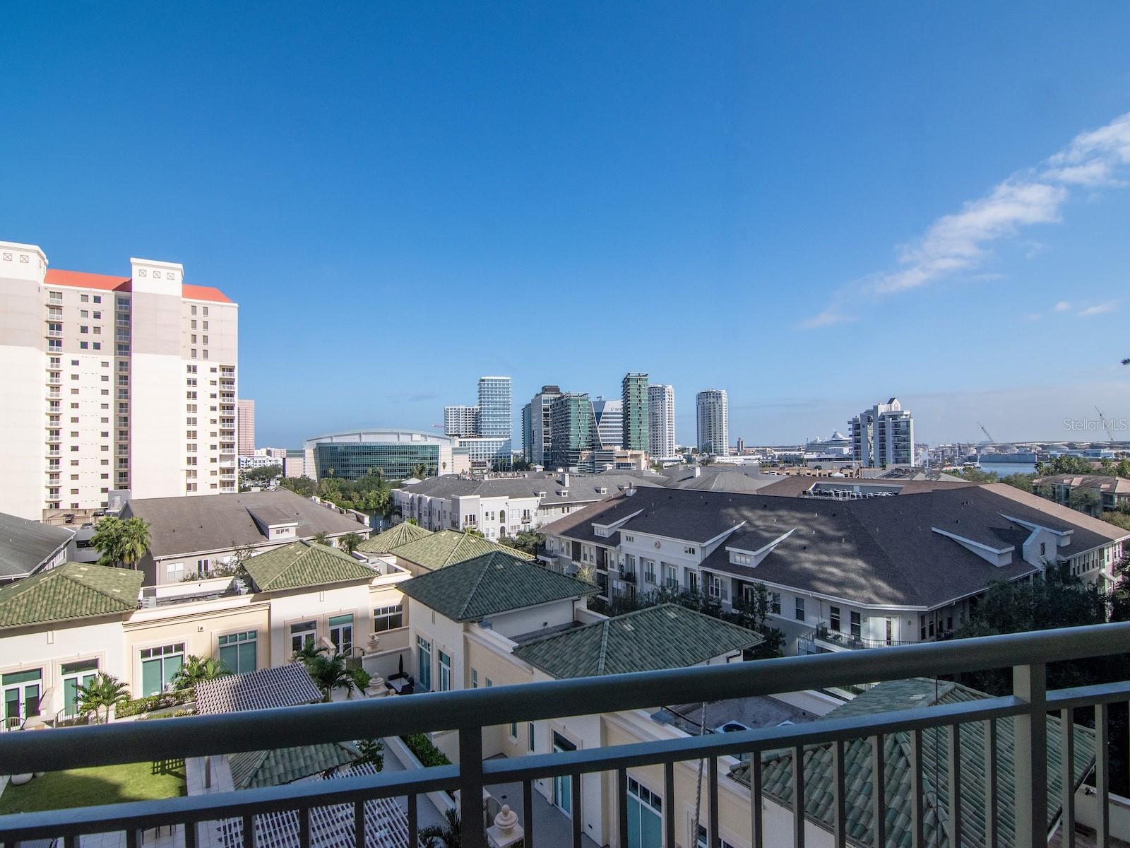 450 KNIGHTS RUN AVE #803 — photo 30