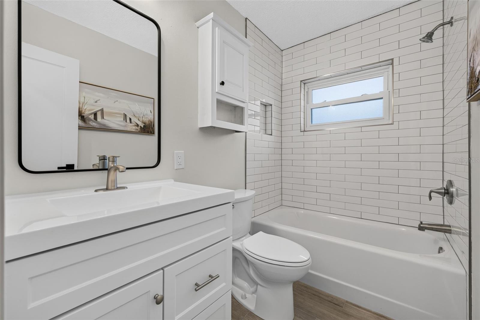 662 VILLAGRANDE AVE S — photo 17