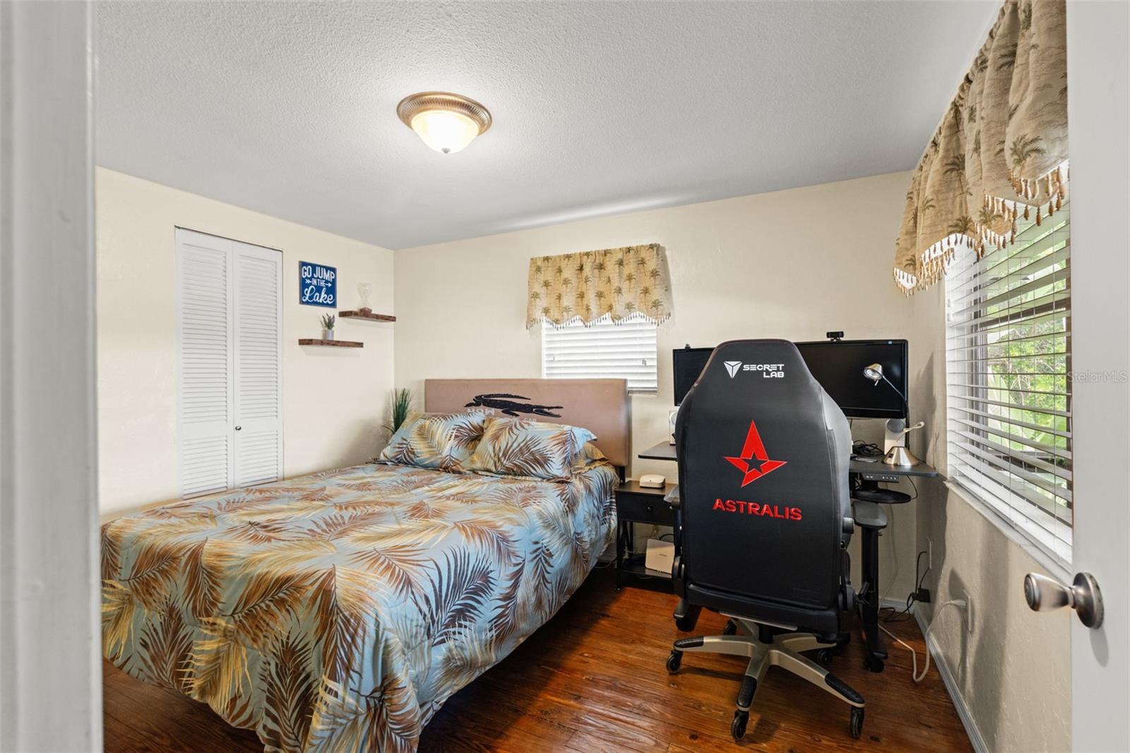 13 FRESHWATER — photo 20