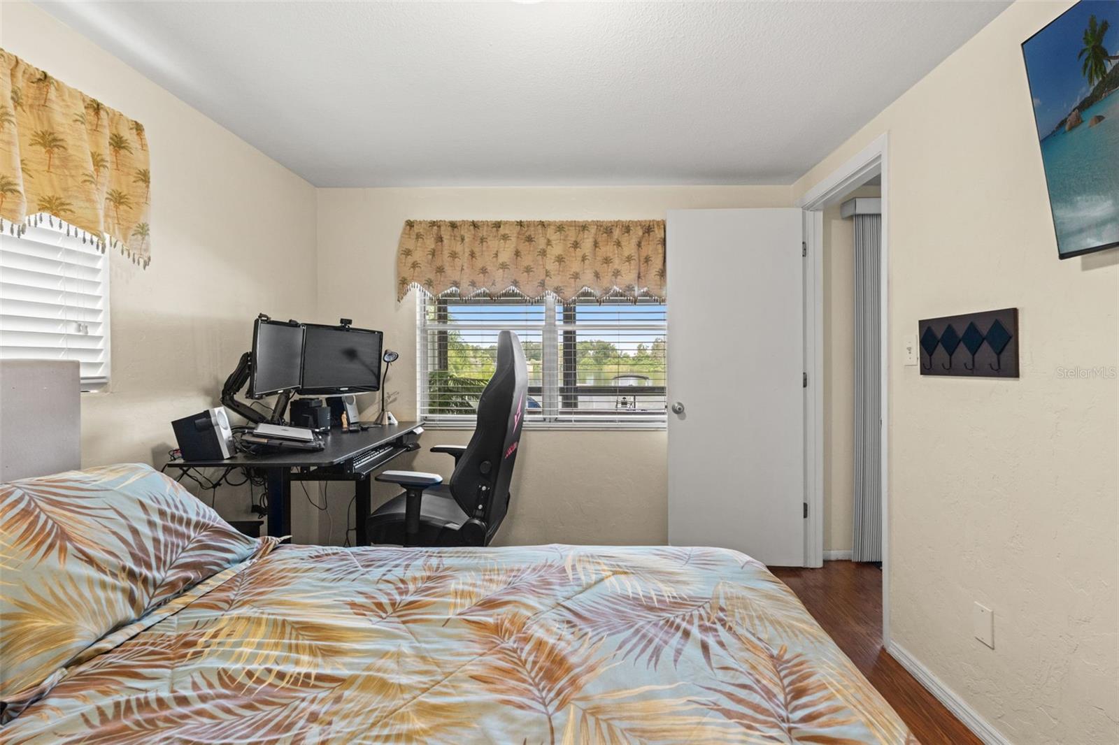 13 FRESHWATER — photo 60
