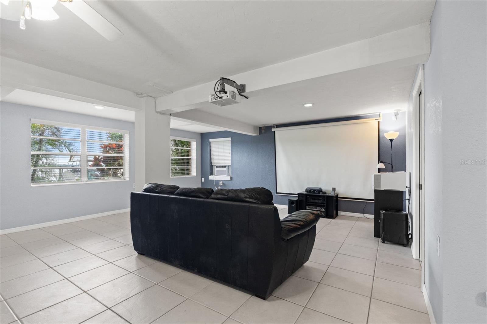 13 FRESHWATER — photo 34