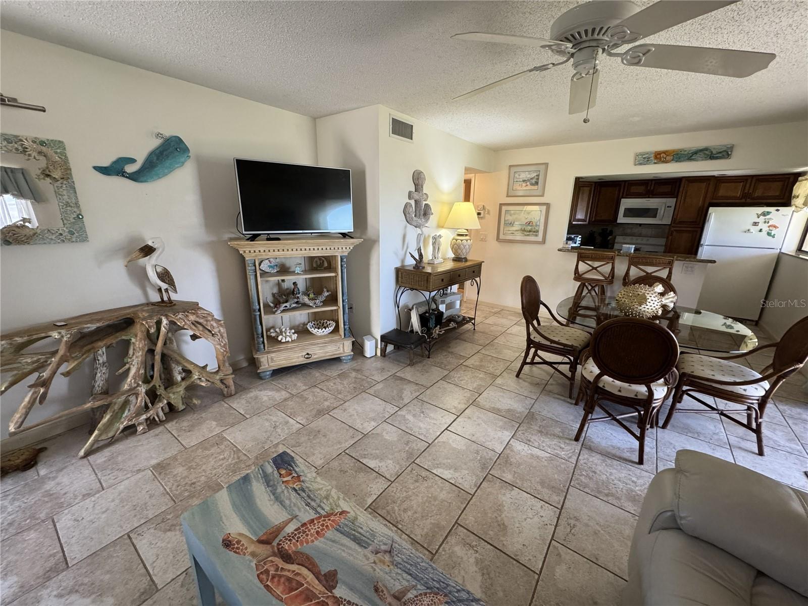 261 AIRPORT AVE E #111 — photo 6
