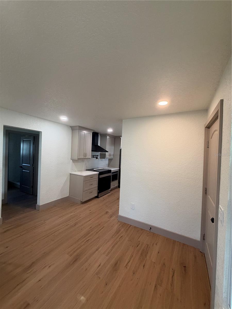 1341 NEW YORK AVE — photo 7
