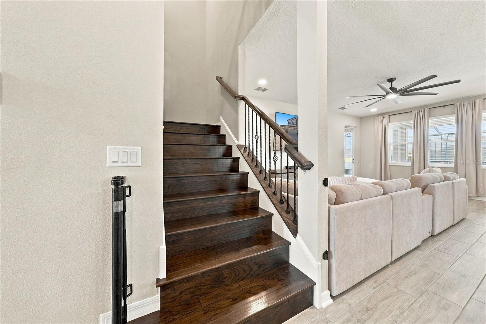 4904 EAGLE ROCK DR — photo 25