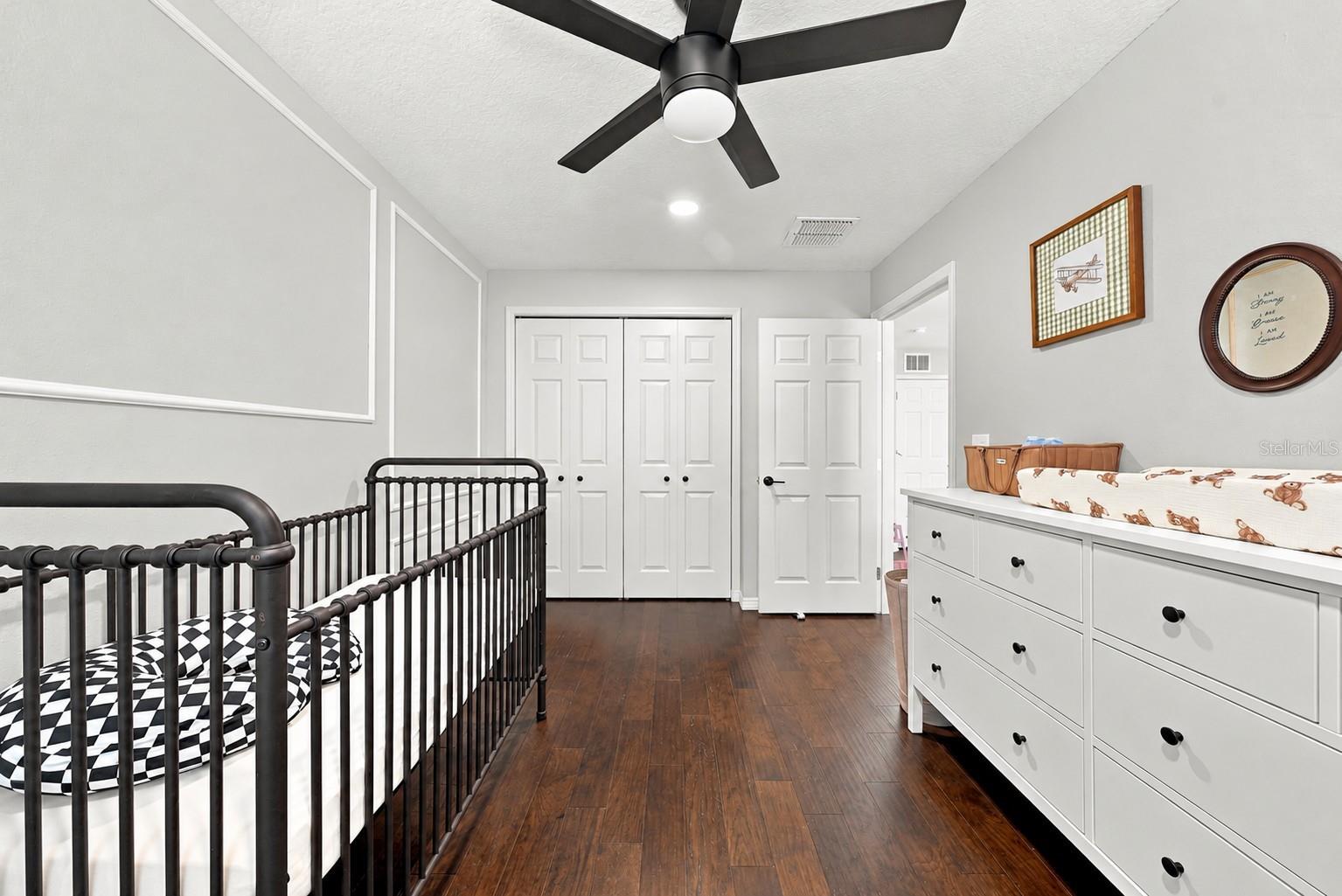 4904 EAGLE ROCK DR — photo 42