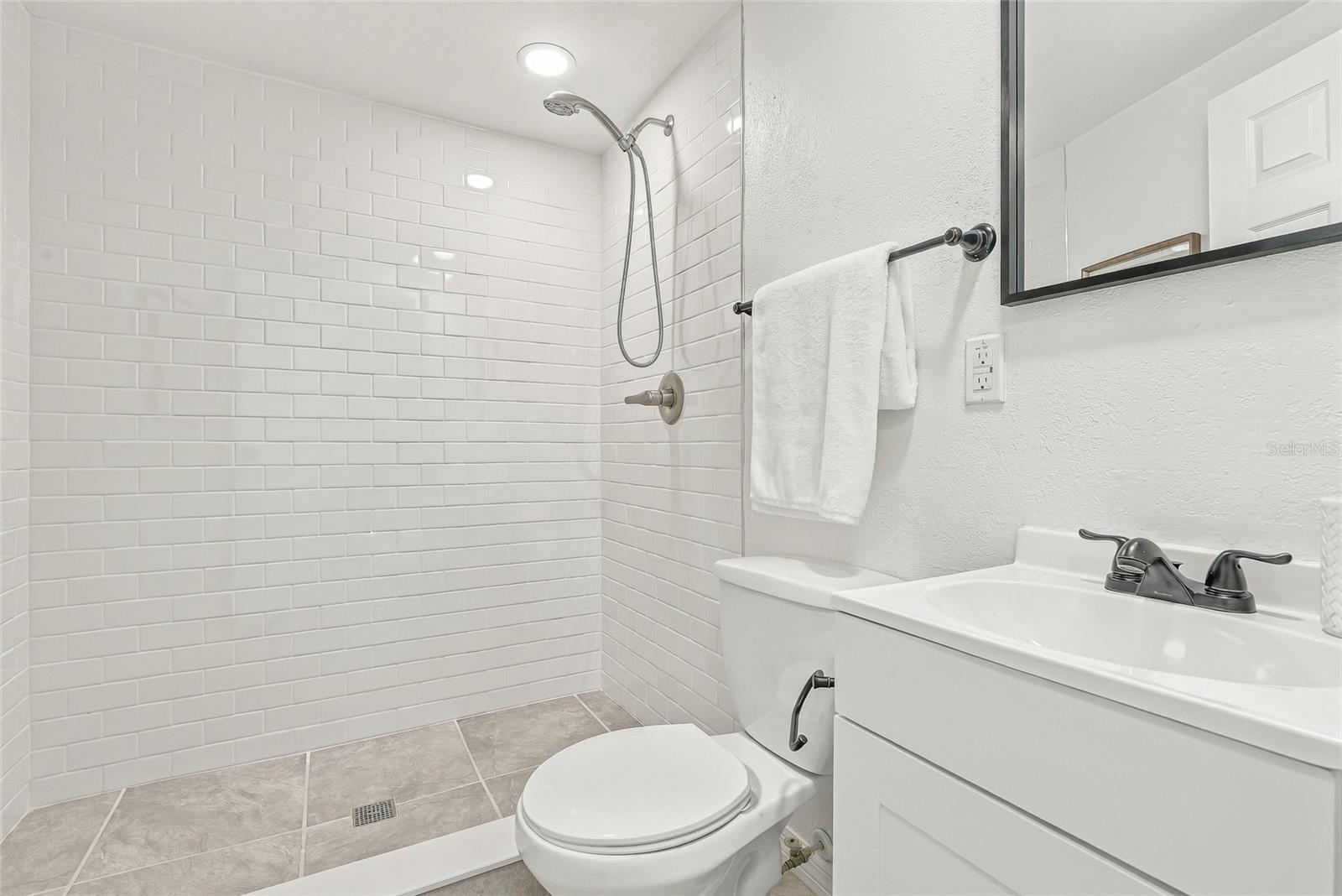 4544 W MINNEHAHA ST — photo 30