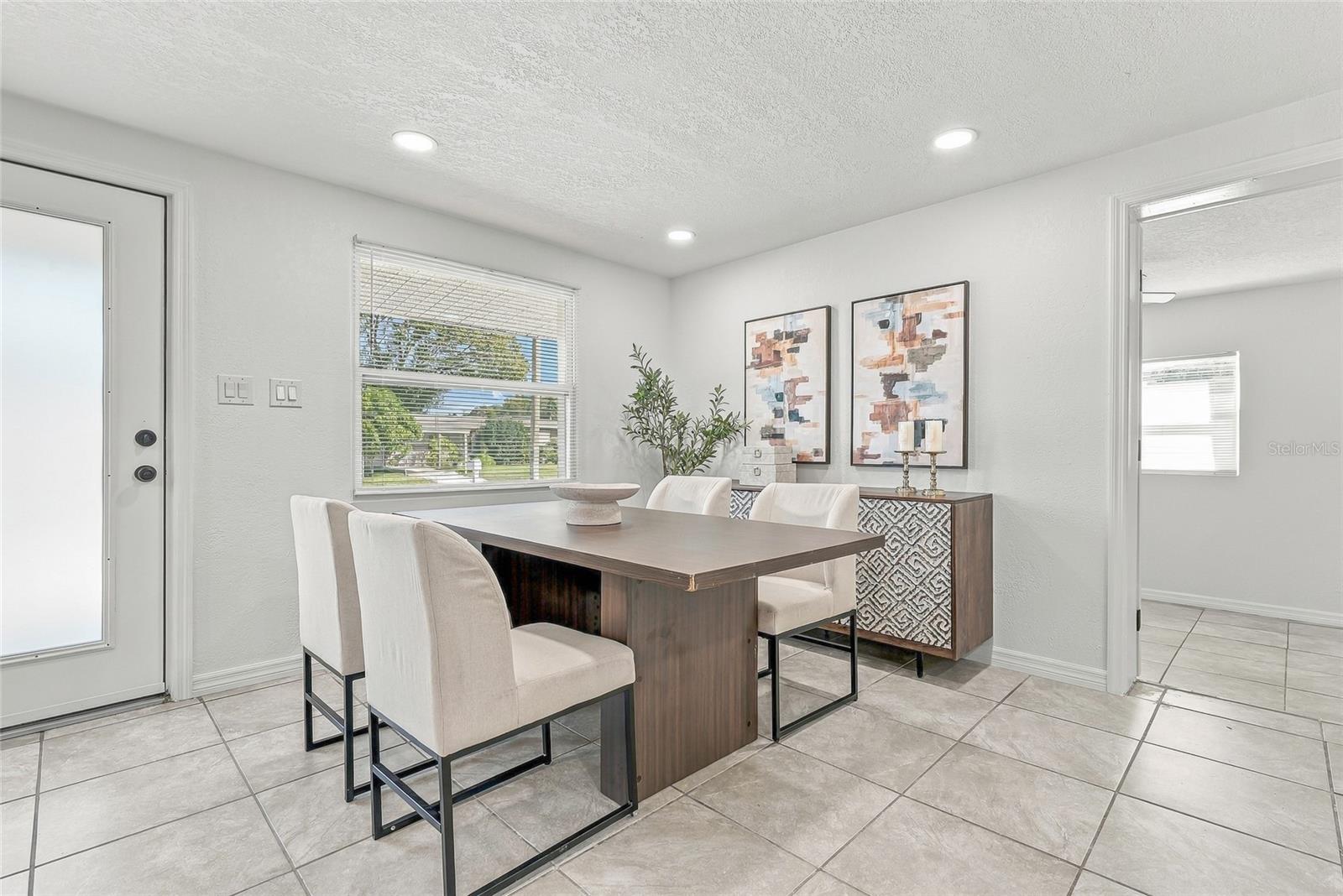 4544 W MINNEHAHA ST — photo 3