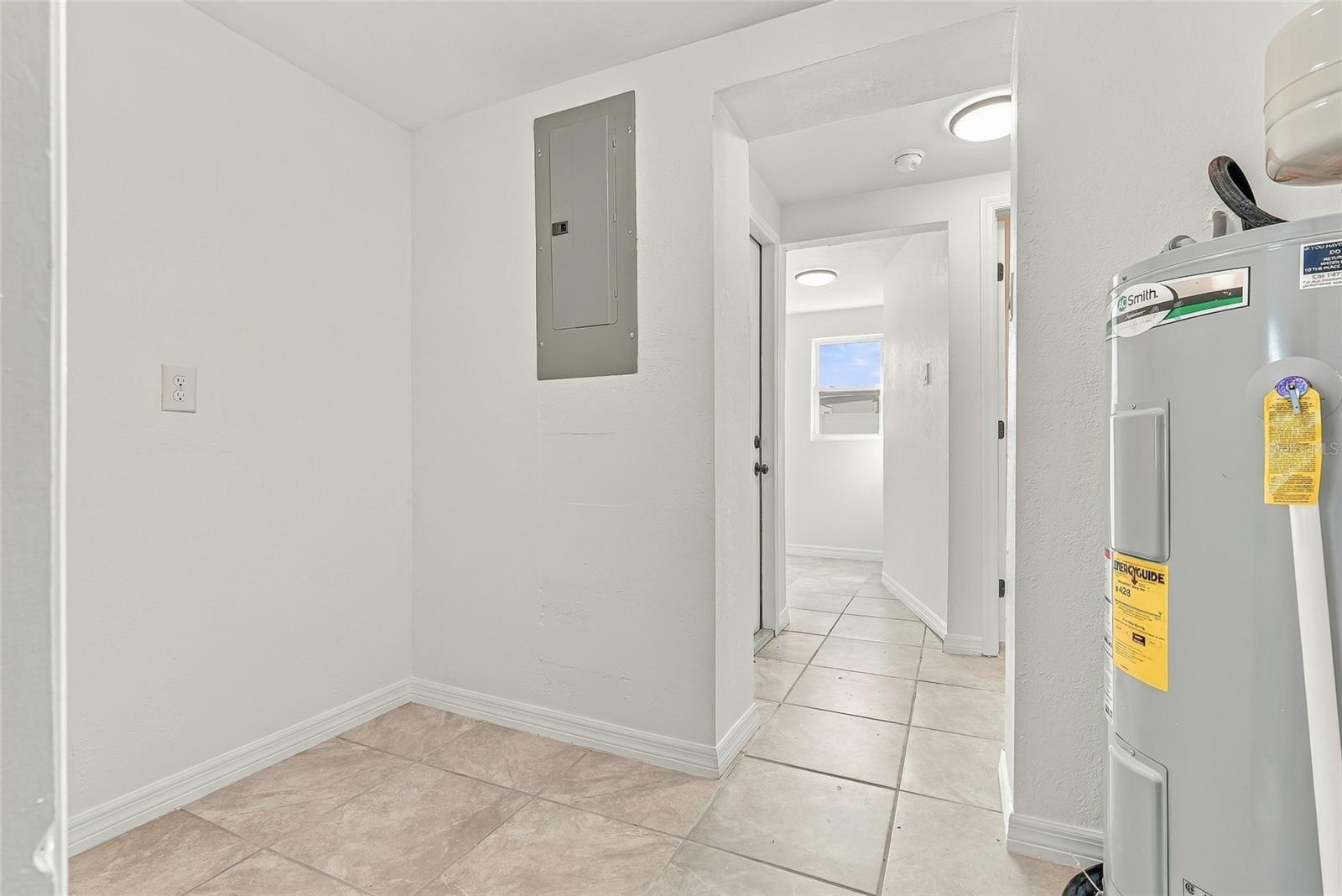 4544 W MINNEHAHA ST — photo 25