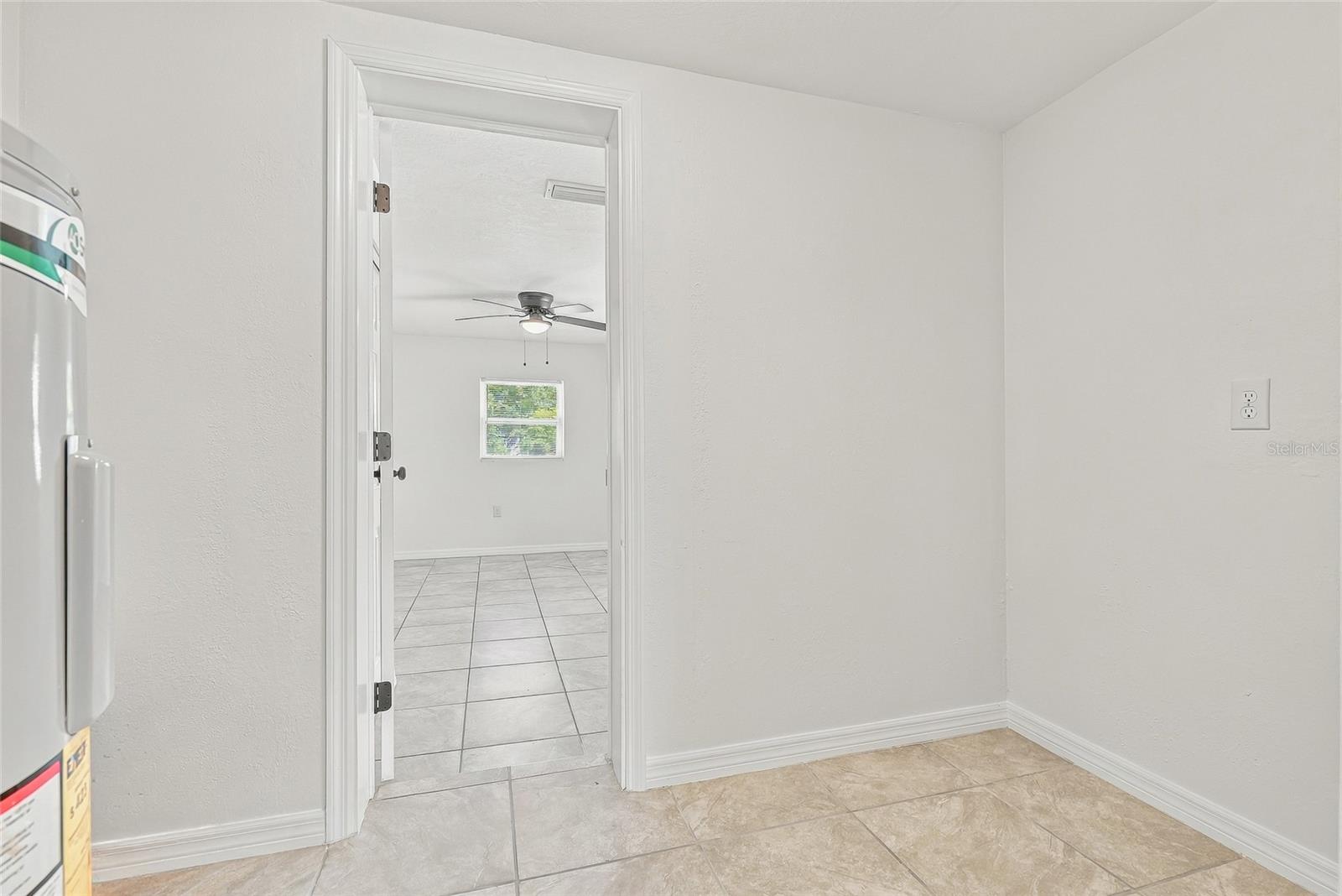 4544 W MINNEHAHA ST — photo 26