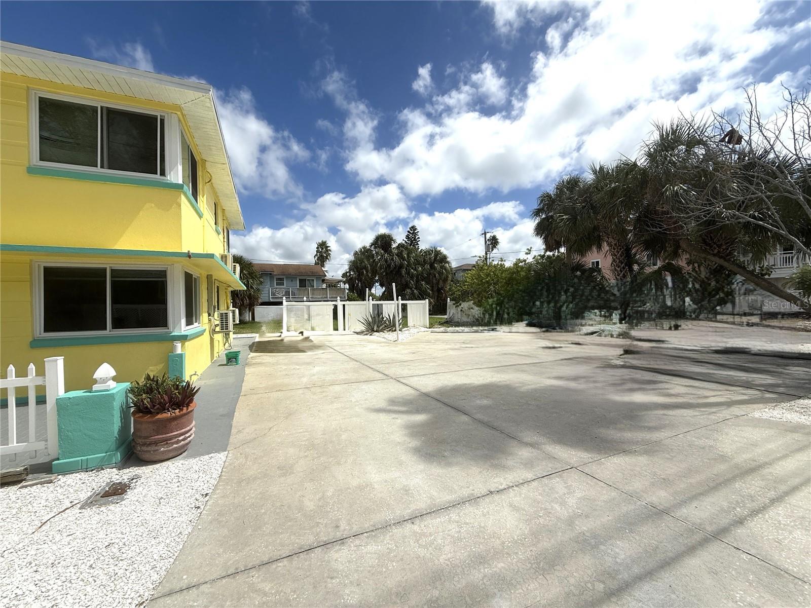 8301 W GULF BLVD #3 — photo 20