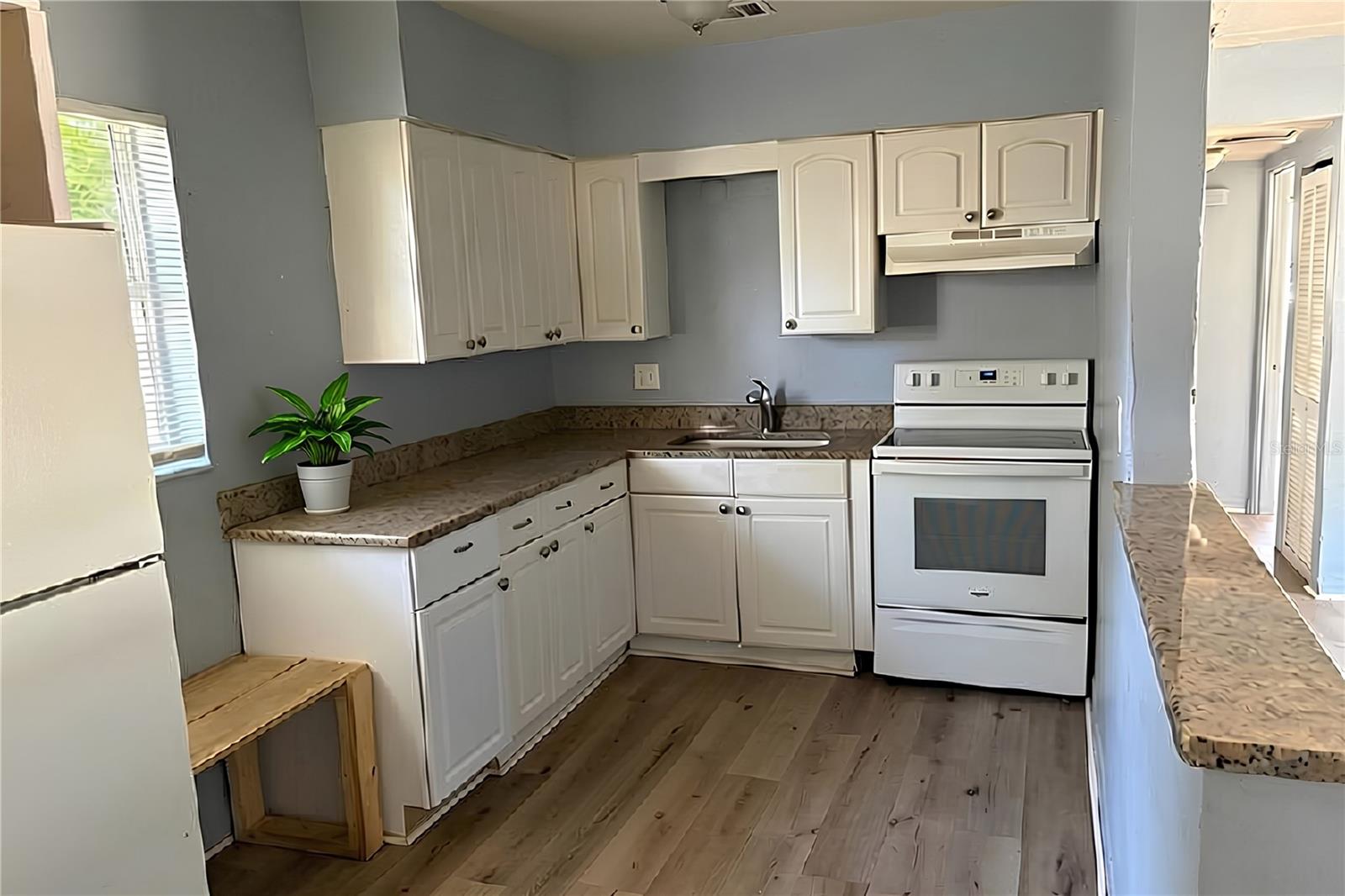 1320 51ST ST S — photo 3
