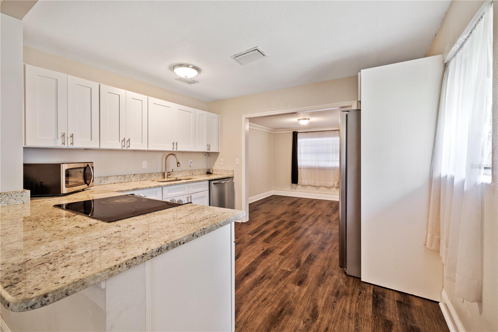 14902 PINECREST RD — photo 4