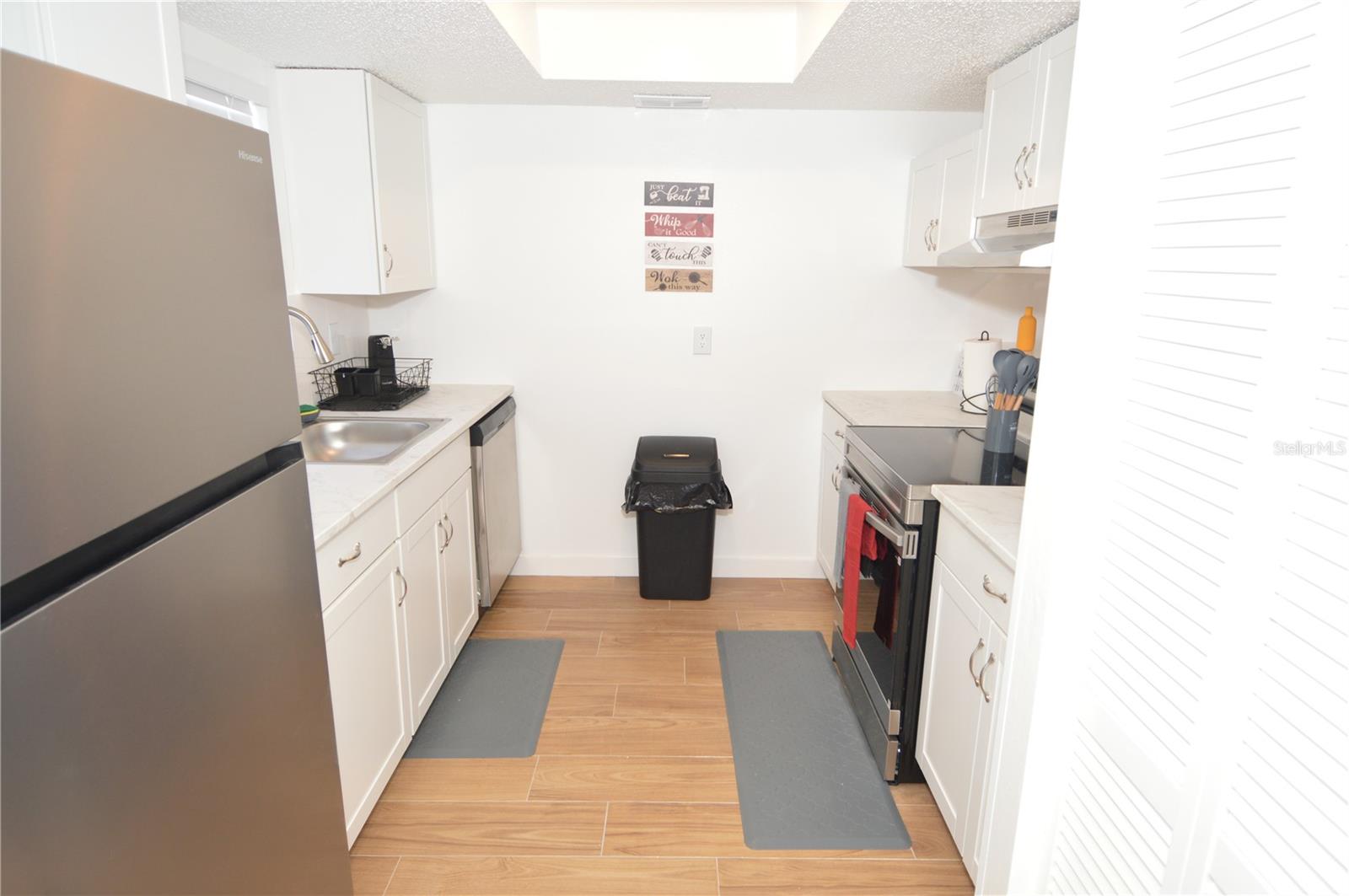 504 100TH AVE N #101 — photo 8