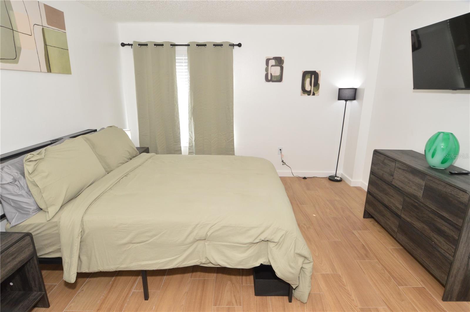 504 100TH AVE N #101 — photo 37