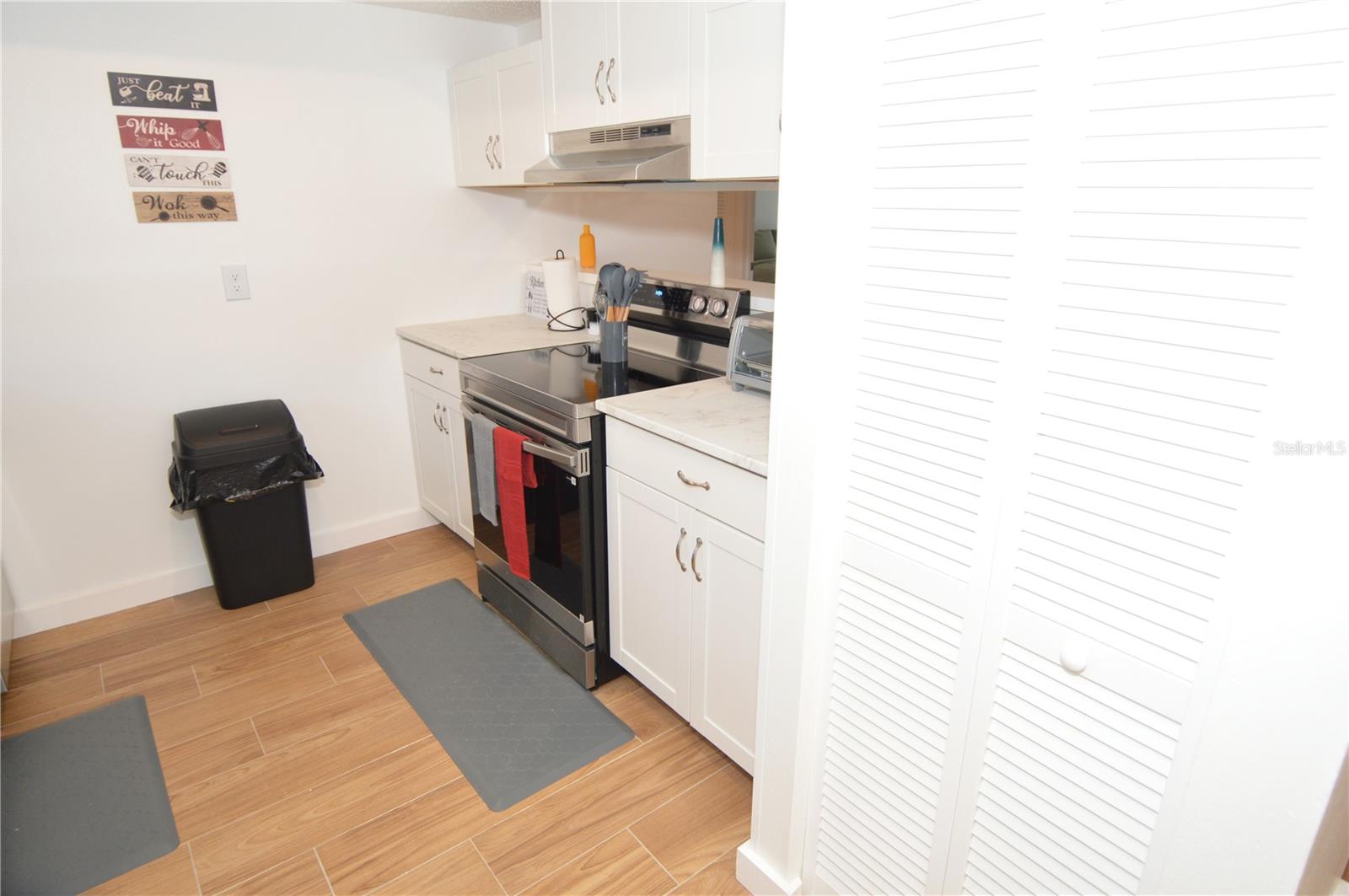 504 100TH AVE N #101 — photo 10