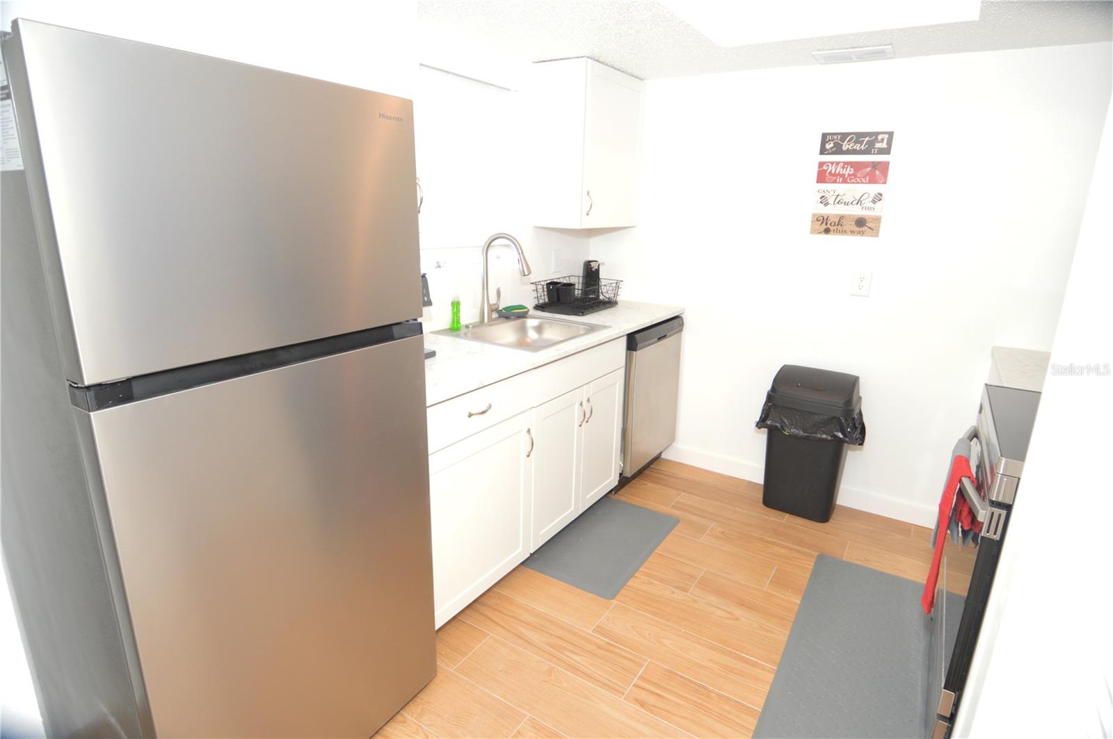 504 100TH AVE N #101 — photo 6