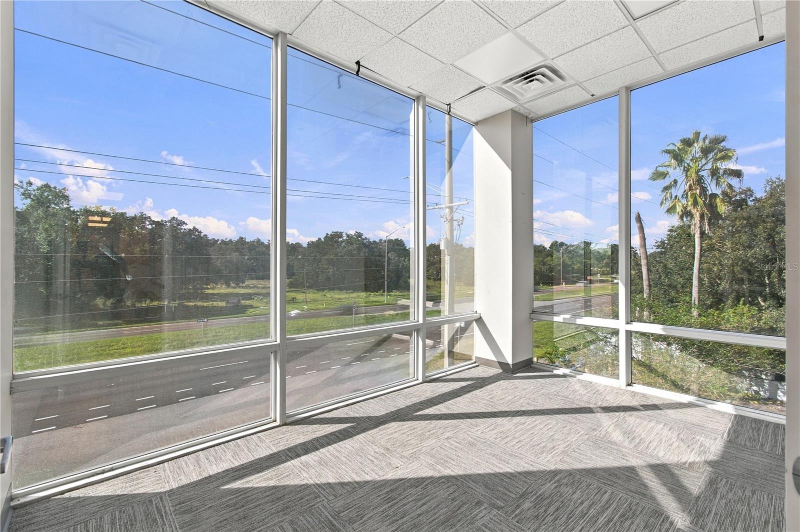 2350 E STATE ROAD 60 — photo 17