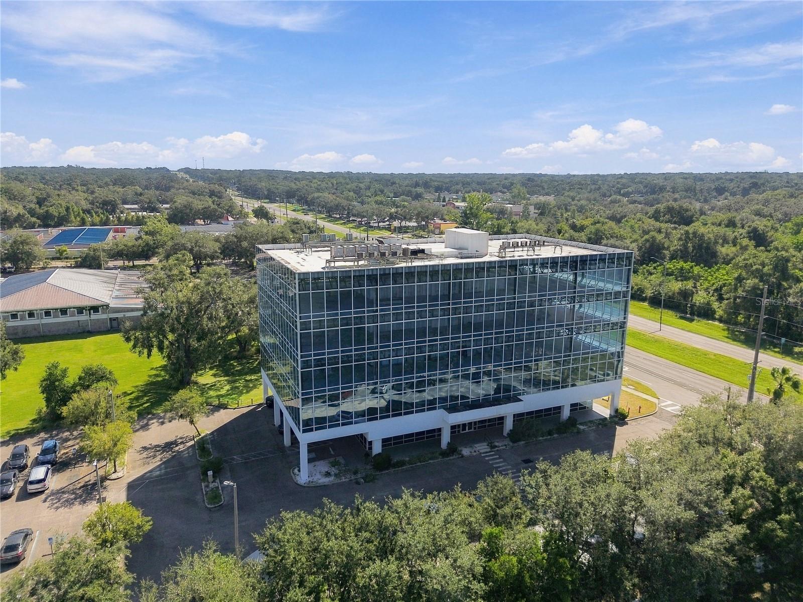 2350 E STATE ROAD 60 — photo 30