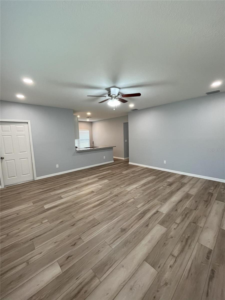 3304 SUMMER ISLAND CT — photo 11