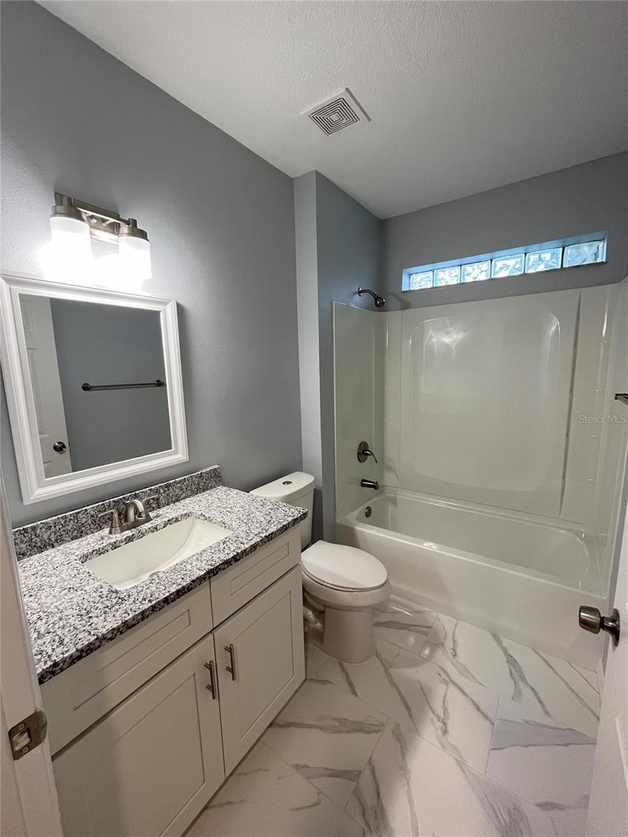 3304 SUMMER ISLAND CT — photo 7