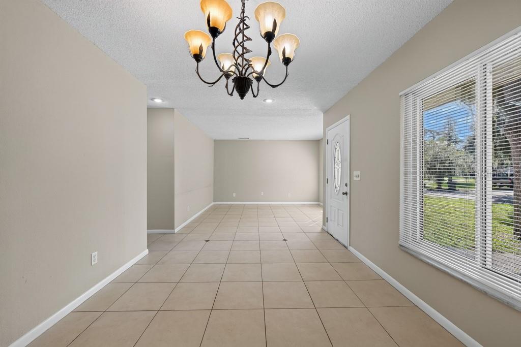 518 WYNNWOOD DR — photo 6