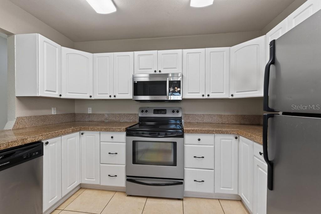 518 WYNNWOOD DR — photo 26