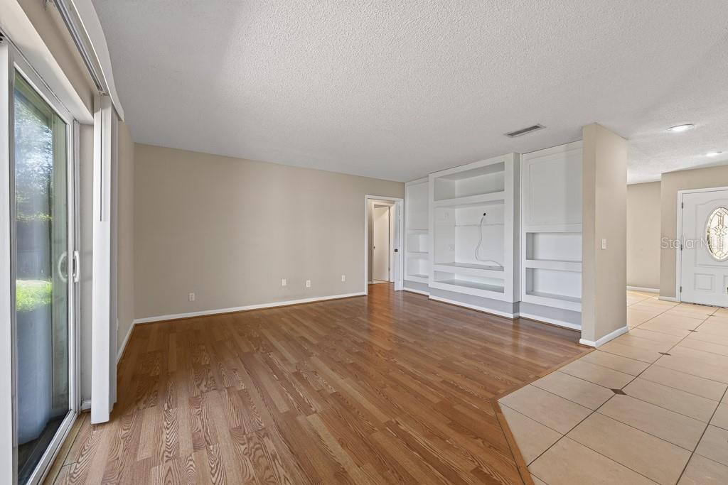 518 WYNNWOOD DR — photo 17